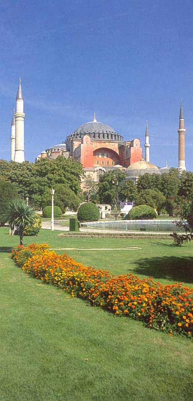 Ayasofya von aussen2.jpg